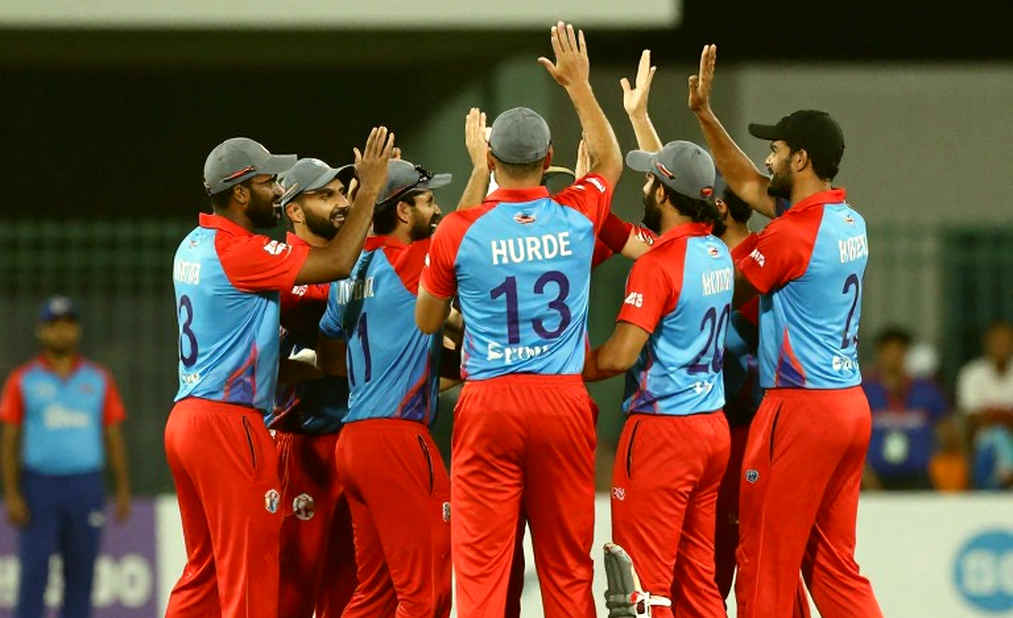 স্থানান্তর উইন্ডোর নীরব খাতা: এনওসি, বেতনসীমা আর যে ছেলেটা সবার শেষে নেট ছাড়ে