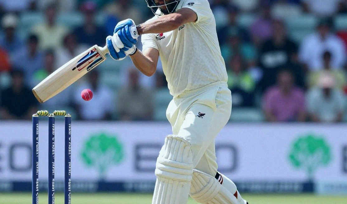 খালি পাতার ম্যাচ: এশীয় ক্রিকেট, নীরবতা আর যা বিশ্লেষণ কখনো ধরে না
