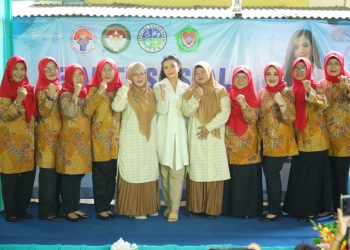 Pengurus SLB YDBA Purwakarta Sampaikan Terima Kasih Kepada Penasehat DWP Kemenpora