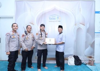 Kapolsek Mampang Kunjungi Rumah Yatim Kemang 