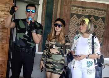 Latihan Menembak dan Berkuda Bersama Artis, Wartawan juga Polisi   