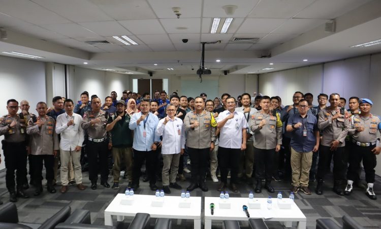 Jumat Curhat terkait Pelayanan Kepolisian di Wilayah Bandara Internasional