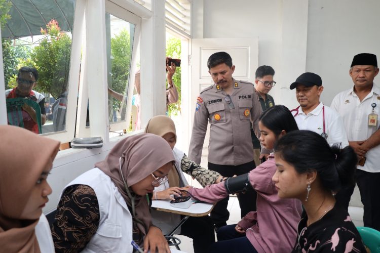 Sambut Hari Bhayangkara-78, Polda Banten Gelar Bakti Kesehatan Gratis 