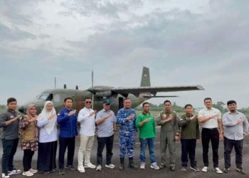 TNI AU Kerahkan Pesawat C-212, Ada apa?