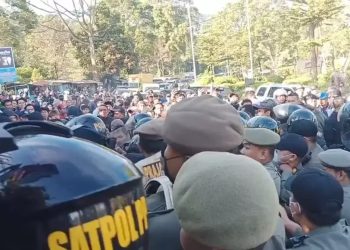 Pemkab Bogor Tertibkan Pedagang Kaki Lima, Ada apa?