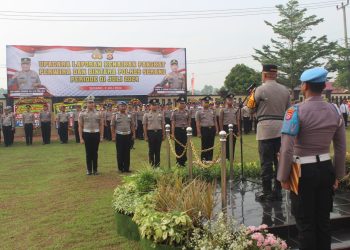 Kapolres Serang Pimpin Upacara Kenaikan Pangkat Sebanyak 70 personel