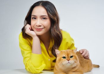 Nagita Slavina Jadi Brand Ambassador Me-O Cat Food