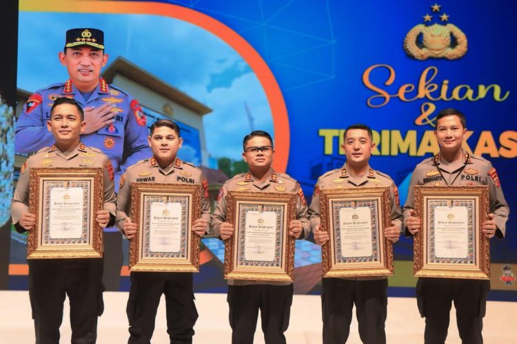 Kapolres Bogor Raih Penghargaan Kapolri, Lihat ini   