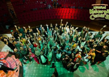 Pertunjukan Musikal Keluarga Cemara Banjir Pujian