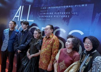 Menparekraf Apresiasi Peluncuran Film Dokumenter 25 Tahun Perjalanan Karier Rossa