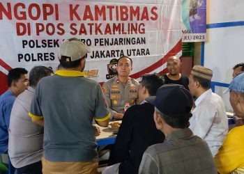 Kapolsek Metro Penjaringan “Ngopi Kamtibmas” Angkat Isu-Isu Keamanan dan Ketertiban