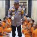 Kapolres Serang Kembali Sambangi Para Tahanan 