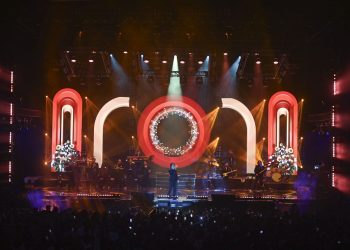 Mengenang Sang Legendaris, Deretan Artis Meriahkan Konser Lifetime Tribute To Chrisye