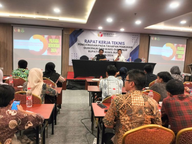 Kasat Reskrim Polresta Tangerang Jadi Narasumber dalam Rapat Kerja Teknis Pengawasan Pemilu 2024