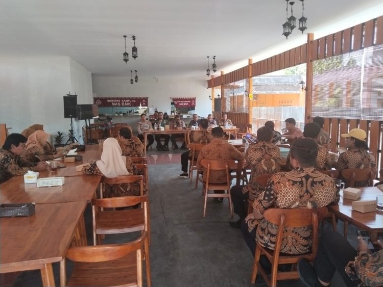 Dalam Rakor Bayan Kaling, Danramil Karangmalang Siap Memberikan Dukungan dan Arahan