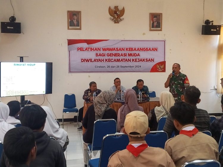 Tingkatkan Kesadaran Generasi Muda, Danramil 1404/Kejaksan Berikan Wasbang Kepada Generasi Muda