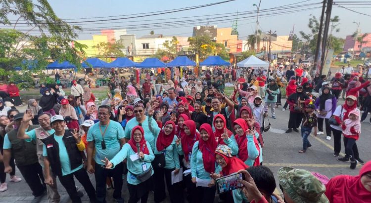 Olahraga Bareng Tri Adhianto di Zamrud Mustika Jaya