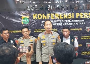 Penemuan Mayat Laki-laki Di Apartemen Greenbay