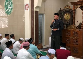 Jumat Keliling, Tri Adhianto Siapkan Program Bersih-Bersih Masjid 