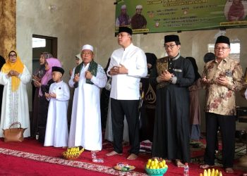 Tri Adhianto Hadiri Maulid Nabi Muhammad SAW di Masjid Jami Al Iman Sulaiman