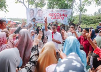 Gerebek Kampung di Tangerang, Andra Soni Janjikan Sekolah Gratis, Jaminan Kesehatan, hingga Tidak Korupsi 