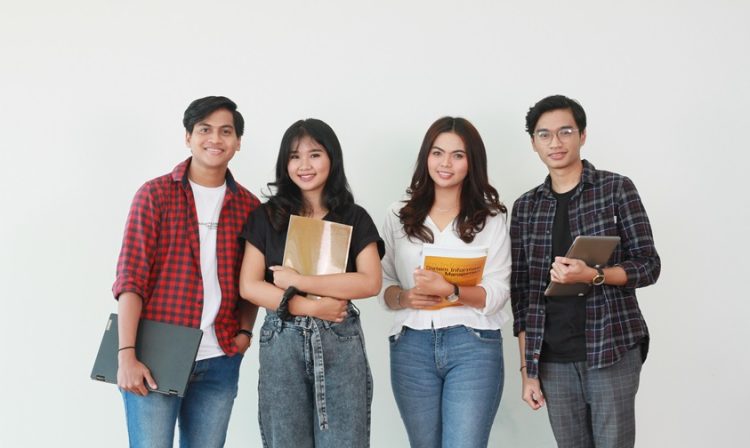 Cyber University Bagikan Beasiswa Cakap Digital
