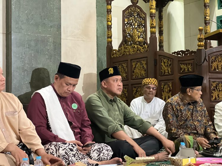 Dukungan KH. Said Aqil Siroj untuk Tri Adhianto di Pilkada Bekasi