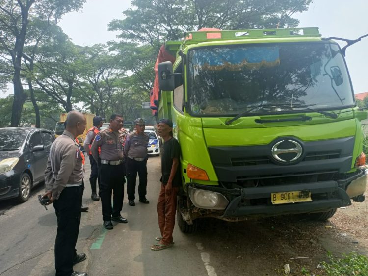 Polisi Tindak Tegas Truk Tambang Melanggar di Tangerang, 93 Diputar Balik, 21 Tilang dan Cek Urine 1 Positif Narkoba