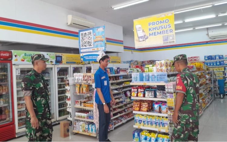 Babinsa Karangmalang Aktifkan Patroli Wilayah, Kunjungi Titik Keramaian   