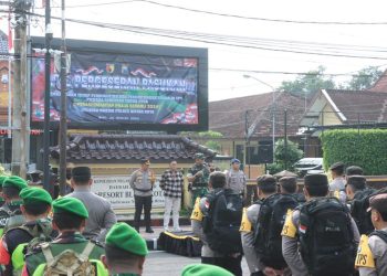Apel Pergeseran Pasukan Pengamanan Untuk Kawal Pilkada Kota Blitar