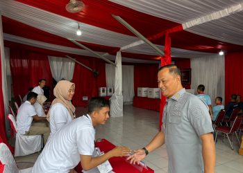PJ Gubernur Banten Monitoring Pelaksanaan Pilkada 2024 di TPS Khusus Lapas Kelas IIA Serang 