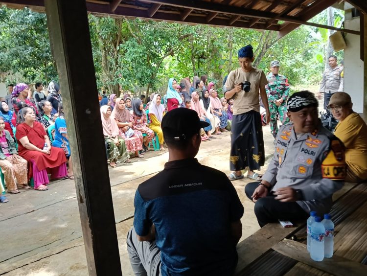 Dukung Program Poliran, Kapolres Serang Gelar Ngariung Iman Ngariung Aman di Peternakan Kelinci