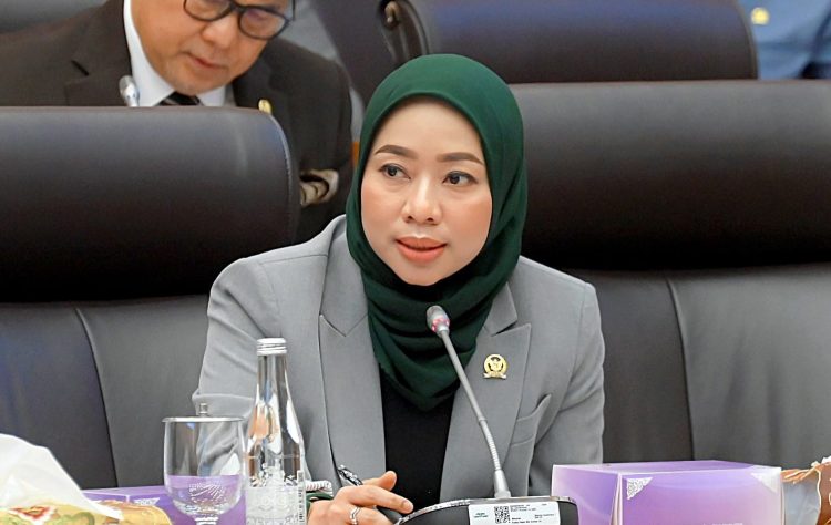 Anggota Komisi XII DPR RI Ratna Juwita Sari Menolak Tegas OJOL Tidak Diperbolehkan Mendapat Subsidi BBM
