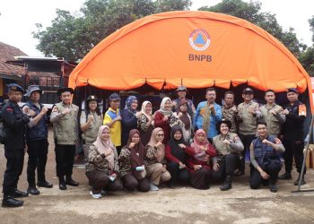 Trauma Healing Polri di SDN Sukapanjang, Memulihkan Semangat Anak-anak Terdampak Longsor