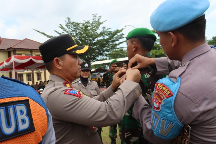 Polres Serang Apel Gelar Pasukan Operasi Lilin Maung 2024