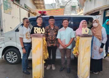 RW 10 Kelurahan Penjaringan Gelar Tasyakuran Mobil Ambulance