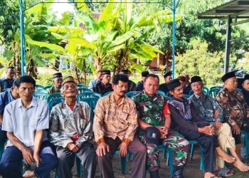 Takziah di Rumah Duka, Babinsa Nogosari Peduli Warga Binaan
