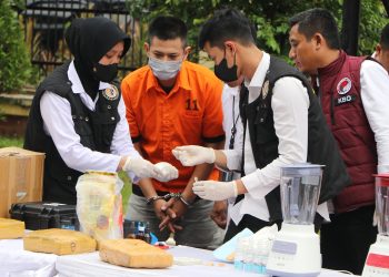 Kasdim 0509 Kabupaten Bekasi Hadiri Pemusnahan BB Narkotika di Mapolrestro Bekasi