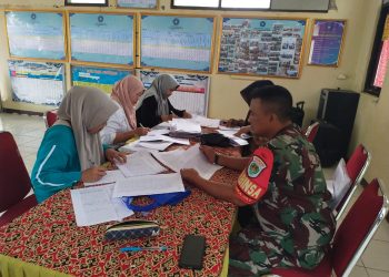 Babinsa dan Kader PKK Kelurahan Drajat Laksanakan Update Data Stunting dan Ibu Hamil