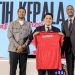 Ketum PSSI Erick Thohir Resmi Perkenalkan Patrick Kluivert dan Denny Landzaat sebagai Bagian Baru Timnas Indonesia