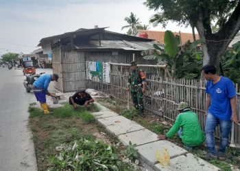 Kerja Bakti Antisipasi Banjir di Desa Karang Setia, Cikarang