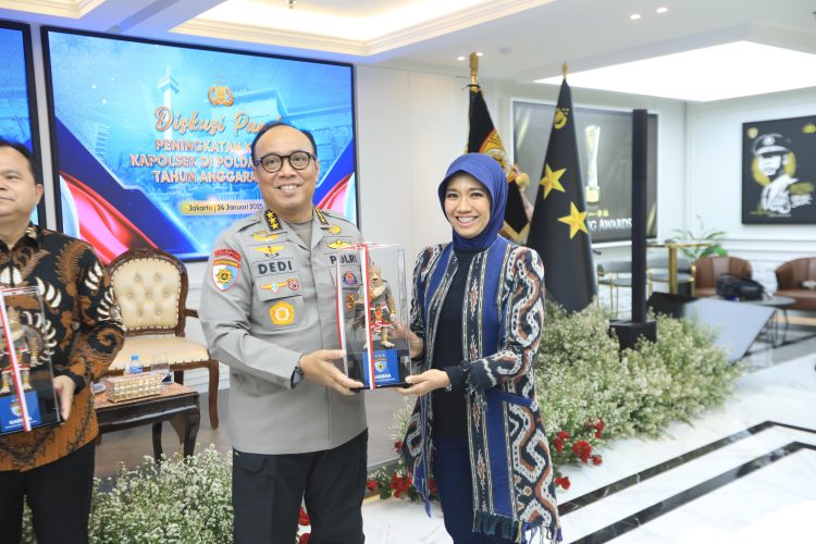 Gelar Diskusi Panel, Komjen Pol Dedi Prasetyo: Polri Terbuka dengan Masukan untuk Perbaikan ke depan