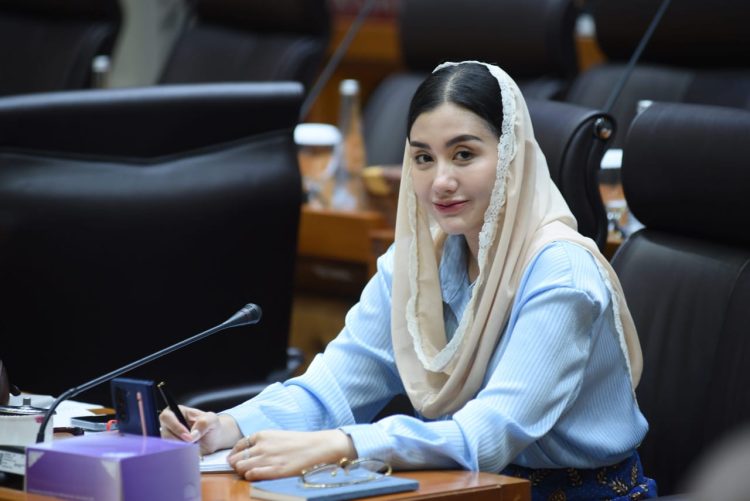 Anggota Komisi VII DPR RI Novita Hardini Diperlukan Penanganan Serius Terkait Kelebihan Produksi Stok Semen