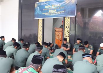 Membangun Mental Tangguh, Kodim 0808 Blitar dan Persit Peringati Isra Mi’raj di Masjid Al Ikhlas