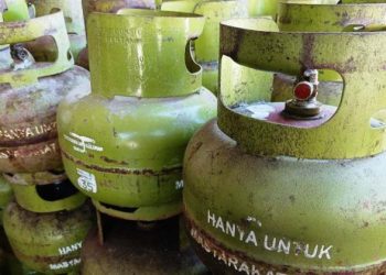 Kelangkaan Gas Elpiji 3 Kg: Warga Kesulitan, Antrean Panjang Tak Terhindarkan