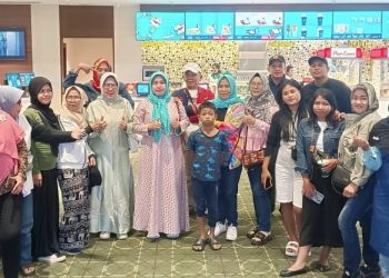 Komunitas Petani Pulo Jahe Tower Gelar Nobar Film Lagu Cinta untuk Mama, Penuh Haru dan Kebersamaan