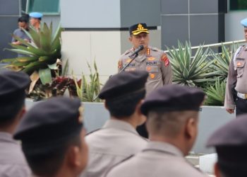 Kapolresta Tangerang Tegaskan Kedisiplinan dan Pelayanan Cepat pada Apel Pagi Jajaran Polresta