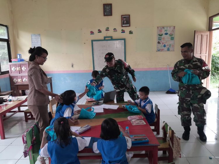 Koramil 11 Pebayuran Salurkan Makanan Bergizi untuk Ribuan Siswa Selama Ramadan