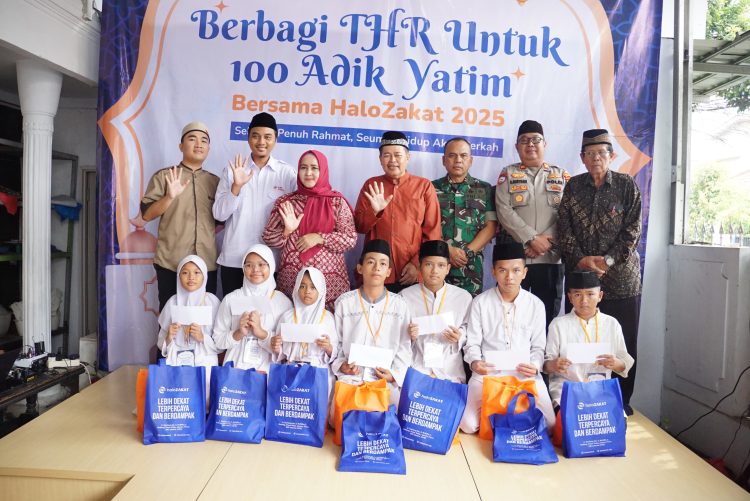 Danramil Pasar Rebo Bersama Forkopimcam dan Halo Zakat Santuni 100 Anak Yatim 