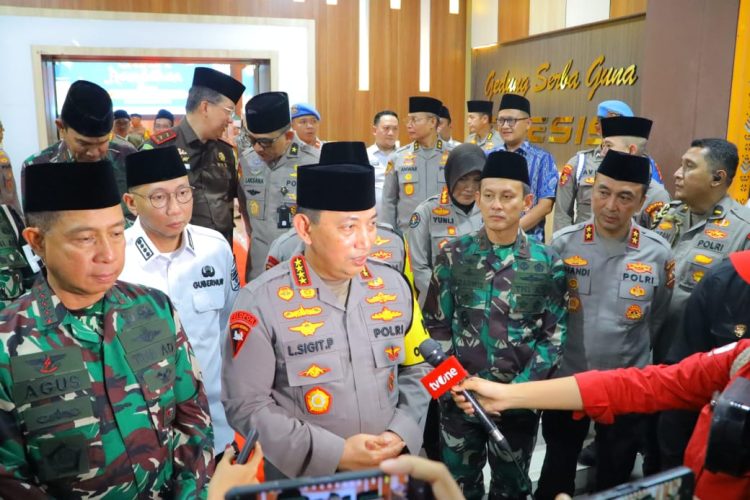 Kapolri dan Panglima TNI Hadiri Safari Ramadhan di Polda Lampung